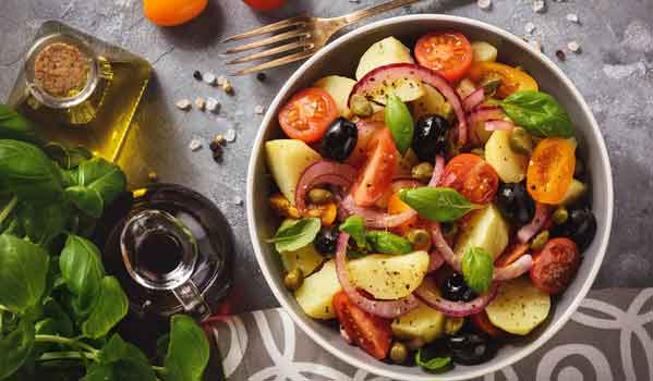 Mediterraner Kartoffelsalat